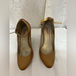 (38) Bosi Colombian Women's Tan High Heels